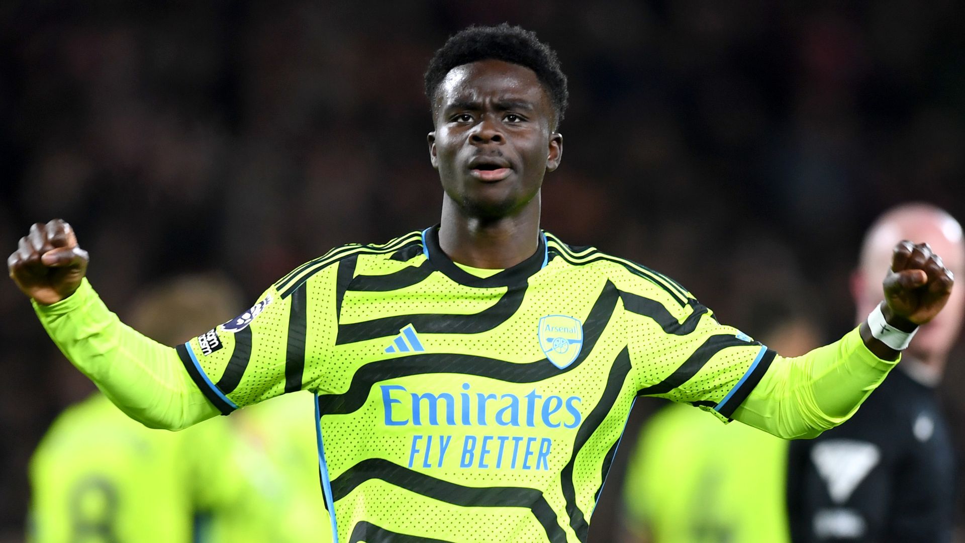 Arsenal beat Forest to close gap on leaders Liverpool