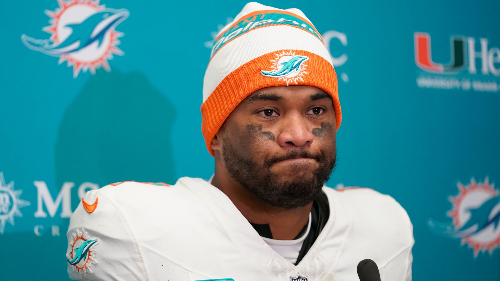 Can Tua lead the Dolphins to success? 'He isn't enough!'