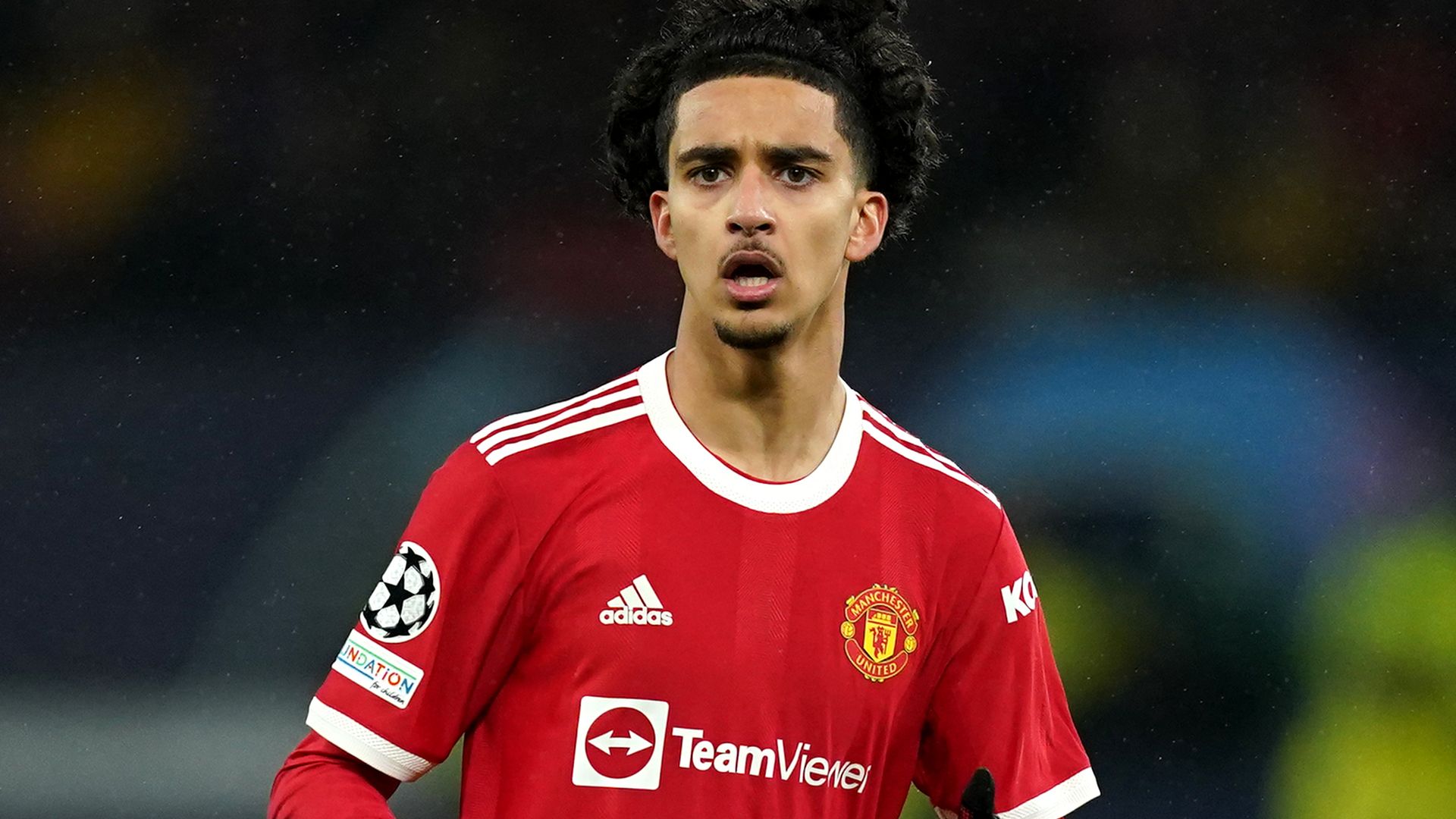 Ex-Man Utd midfielder Iqbal targets first trophy in Qatar