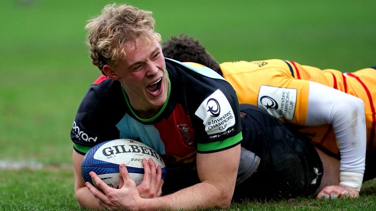 Louis Lynagh scored twice as Harlequins strolled past Ulster to knock the latter out of the Champions Cup