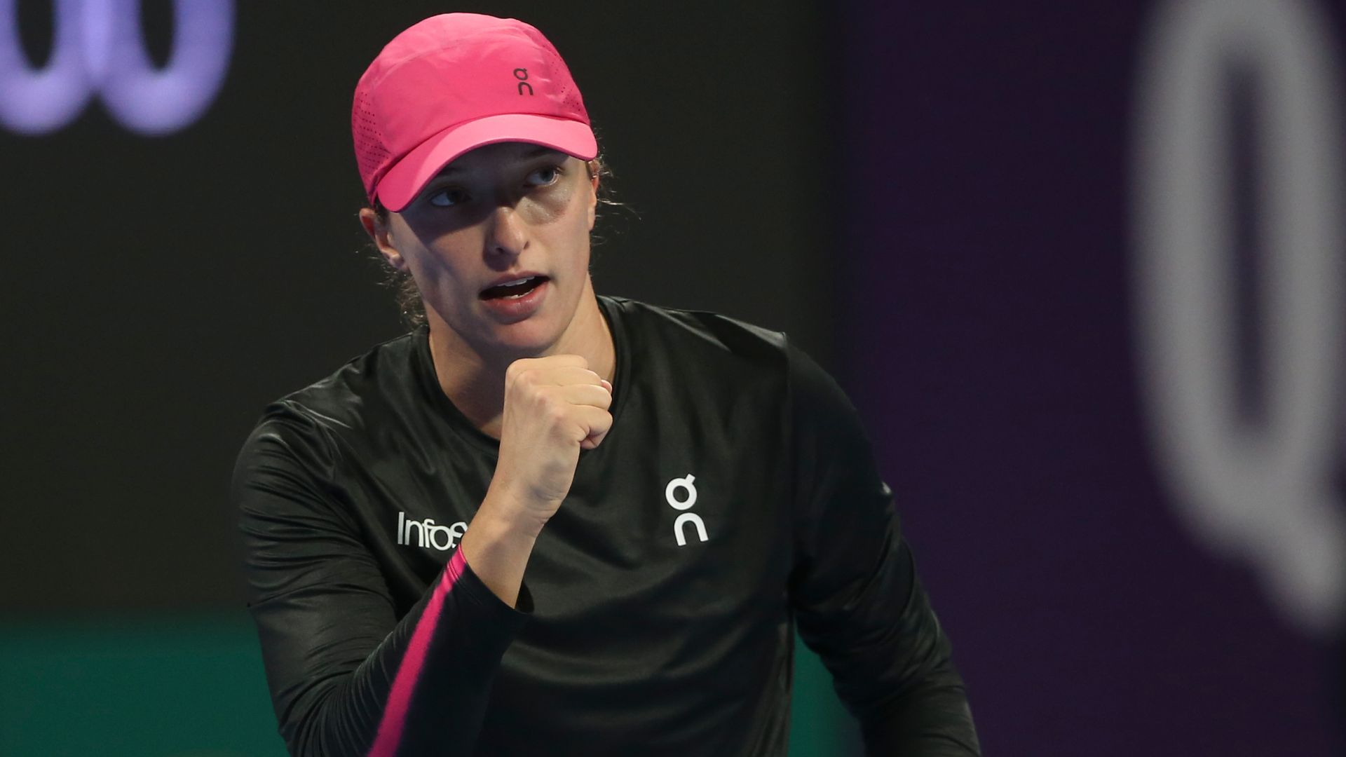 Swiatek through to Qatar Open final vs Rybakina after walkover
