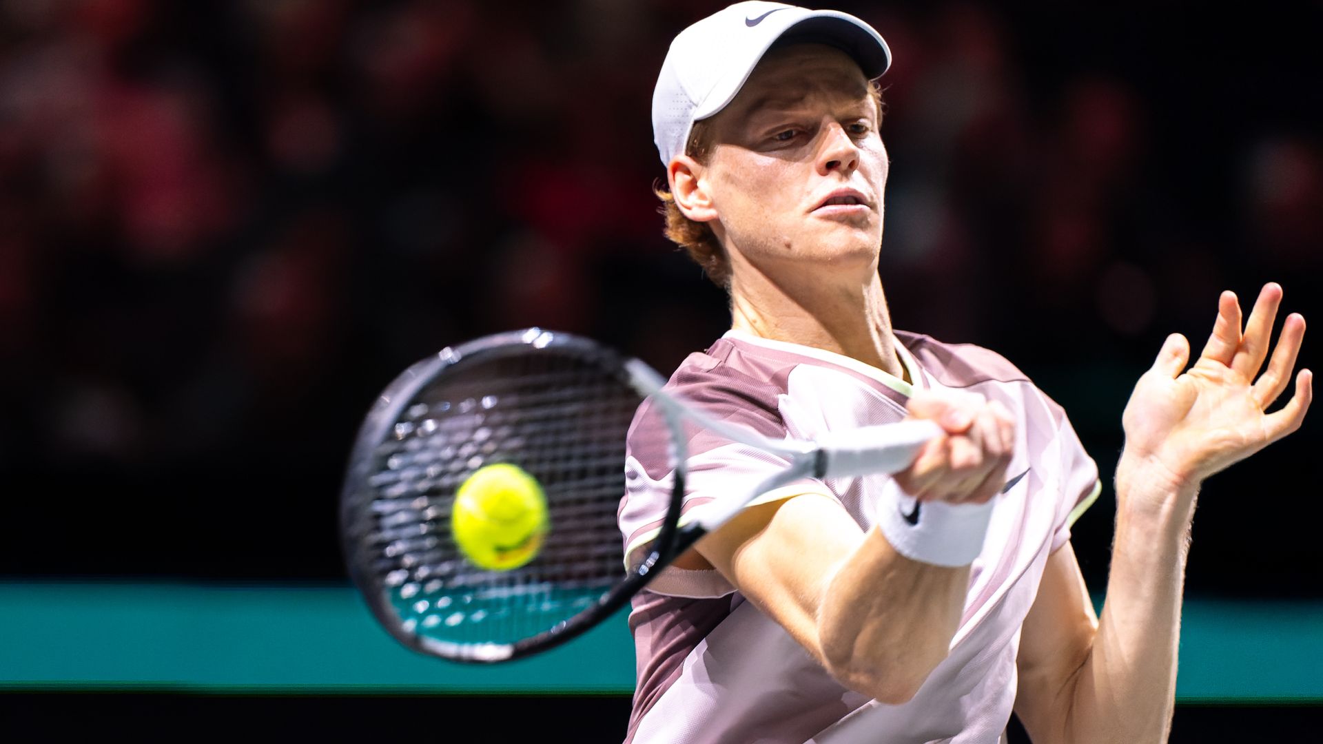 Sinner extends winning streak to reach Rotterdam Open final