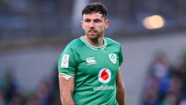 Ireland full-back Hugo Keenan limped off during the second half after sustaining a knee injury