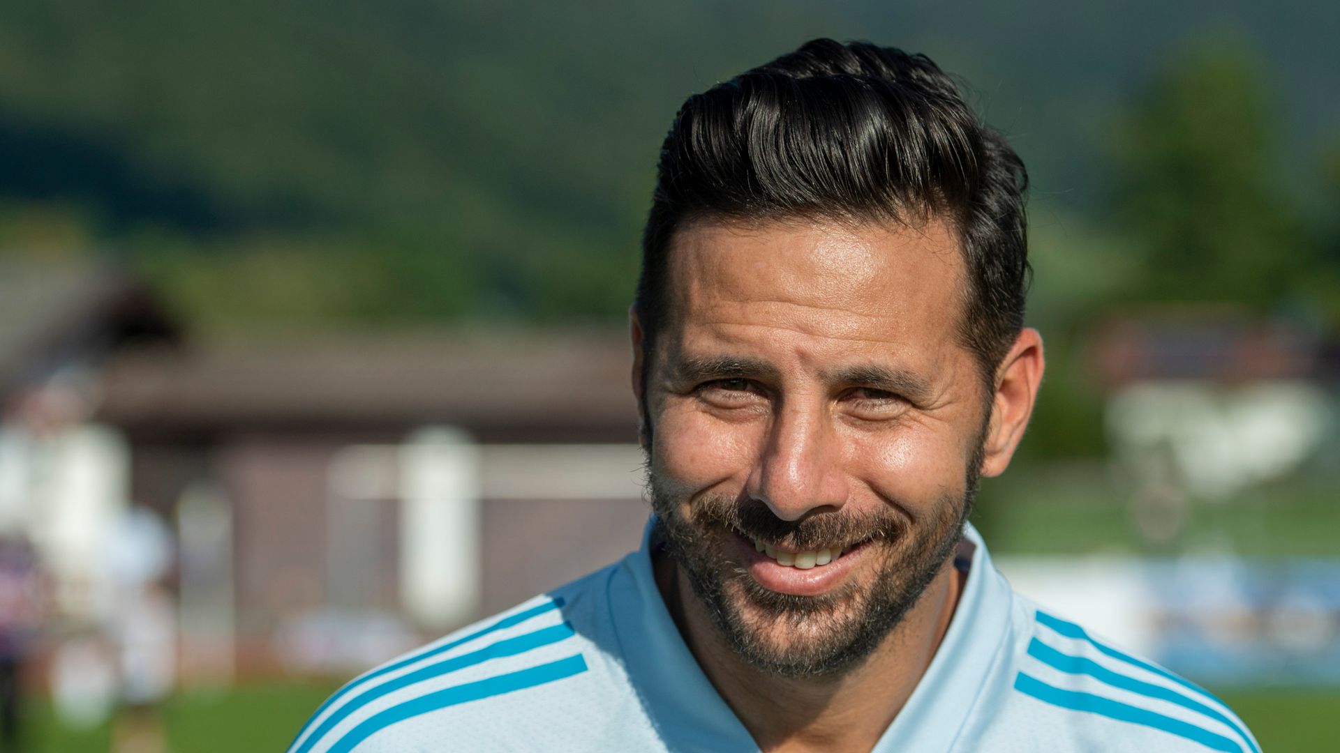 Pizarro talks Kane role, Alonso memories and buying Ozil a watch