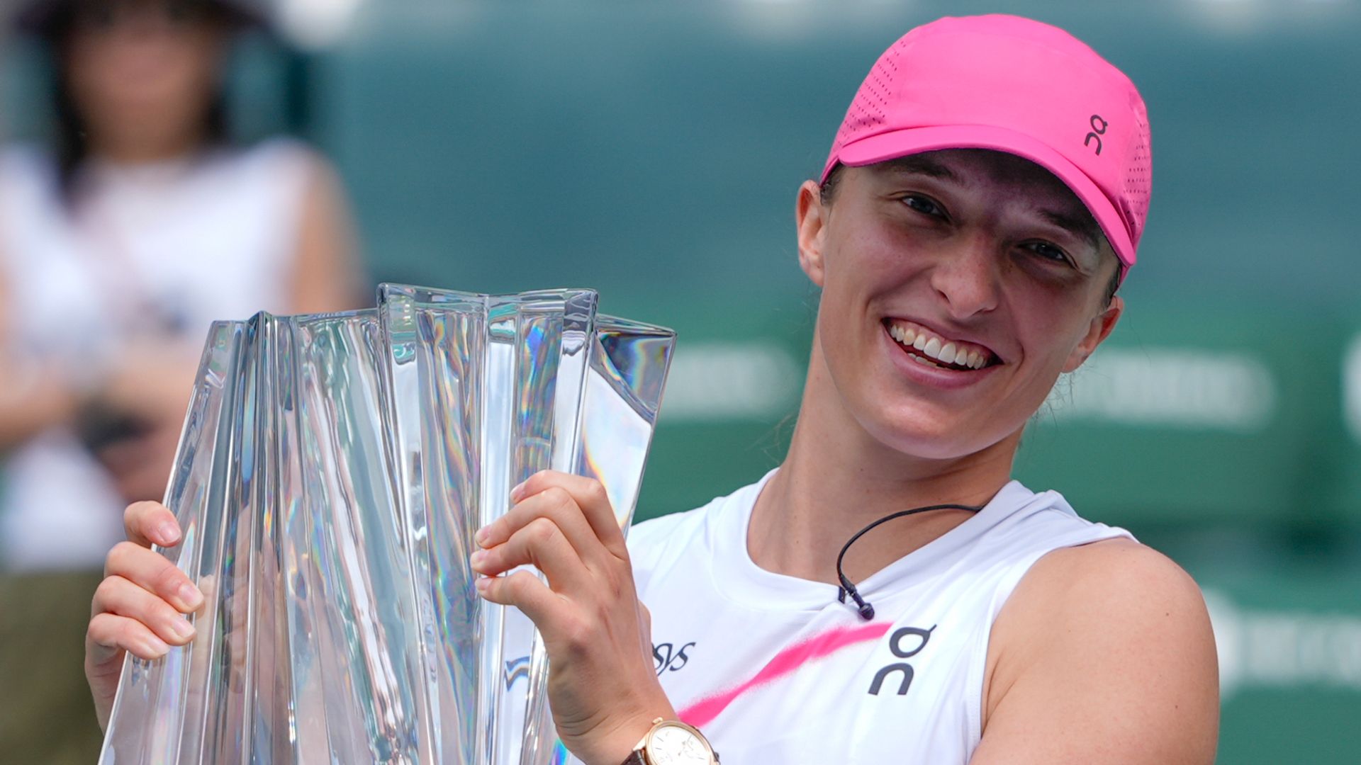 Swiatek storms past Sakkari to win second Indian Wells title