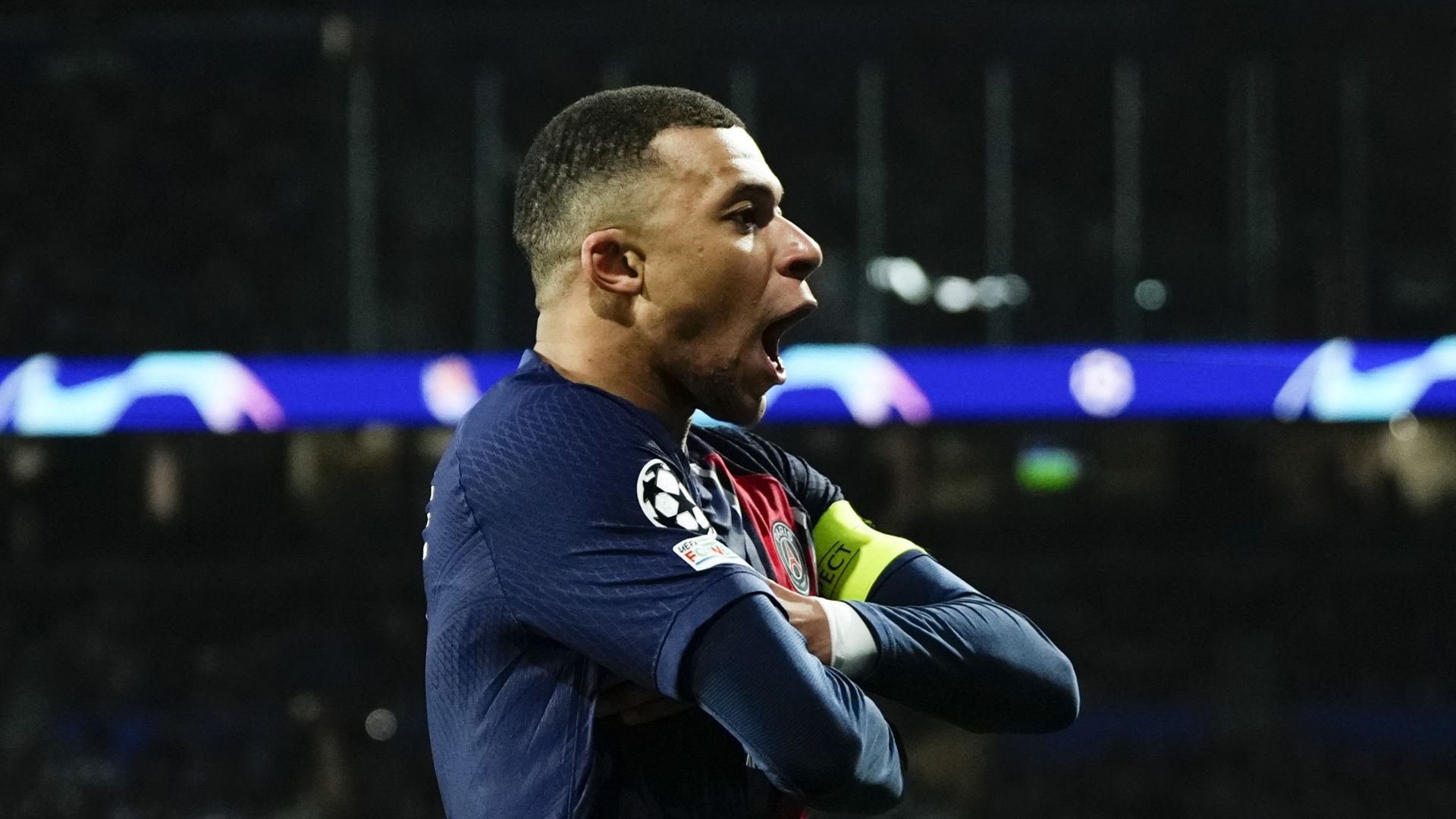 Mbappe puts controversy behind him to send PSG into last eight