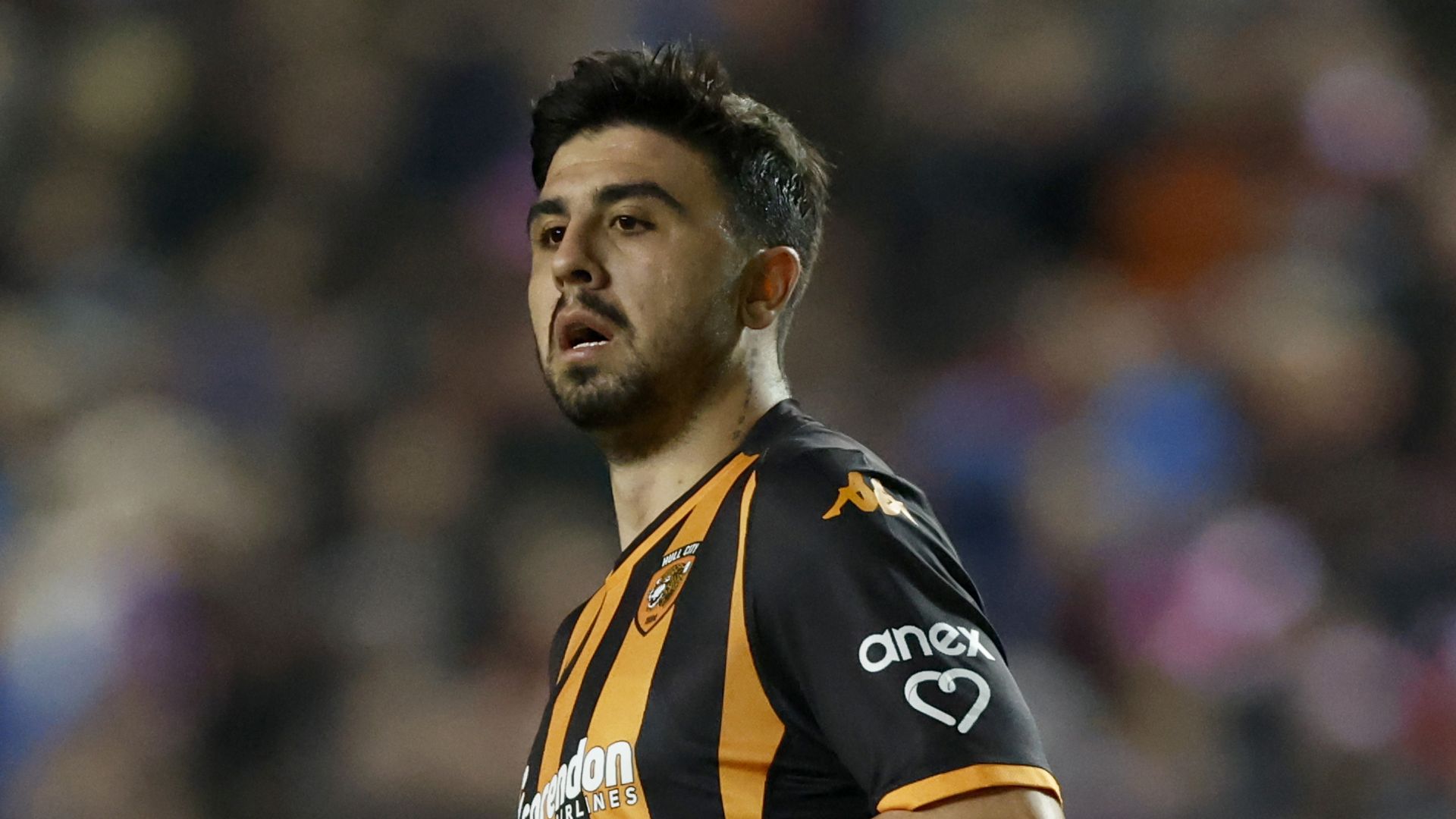 Hull ease past QPR to keep slim play-off aims alive