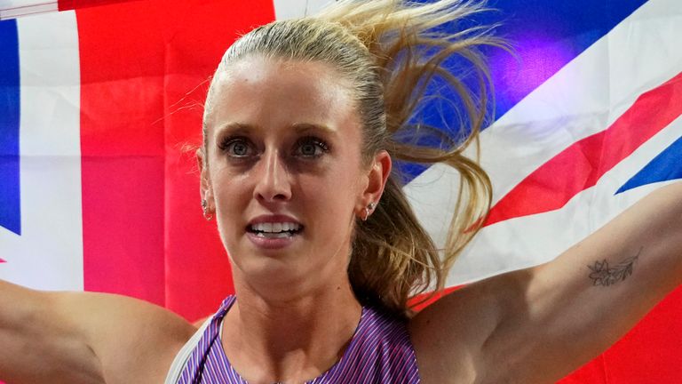 Jemma Reekie won silver in the 800m for Great Britain in Glasgow