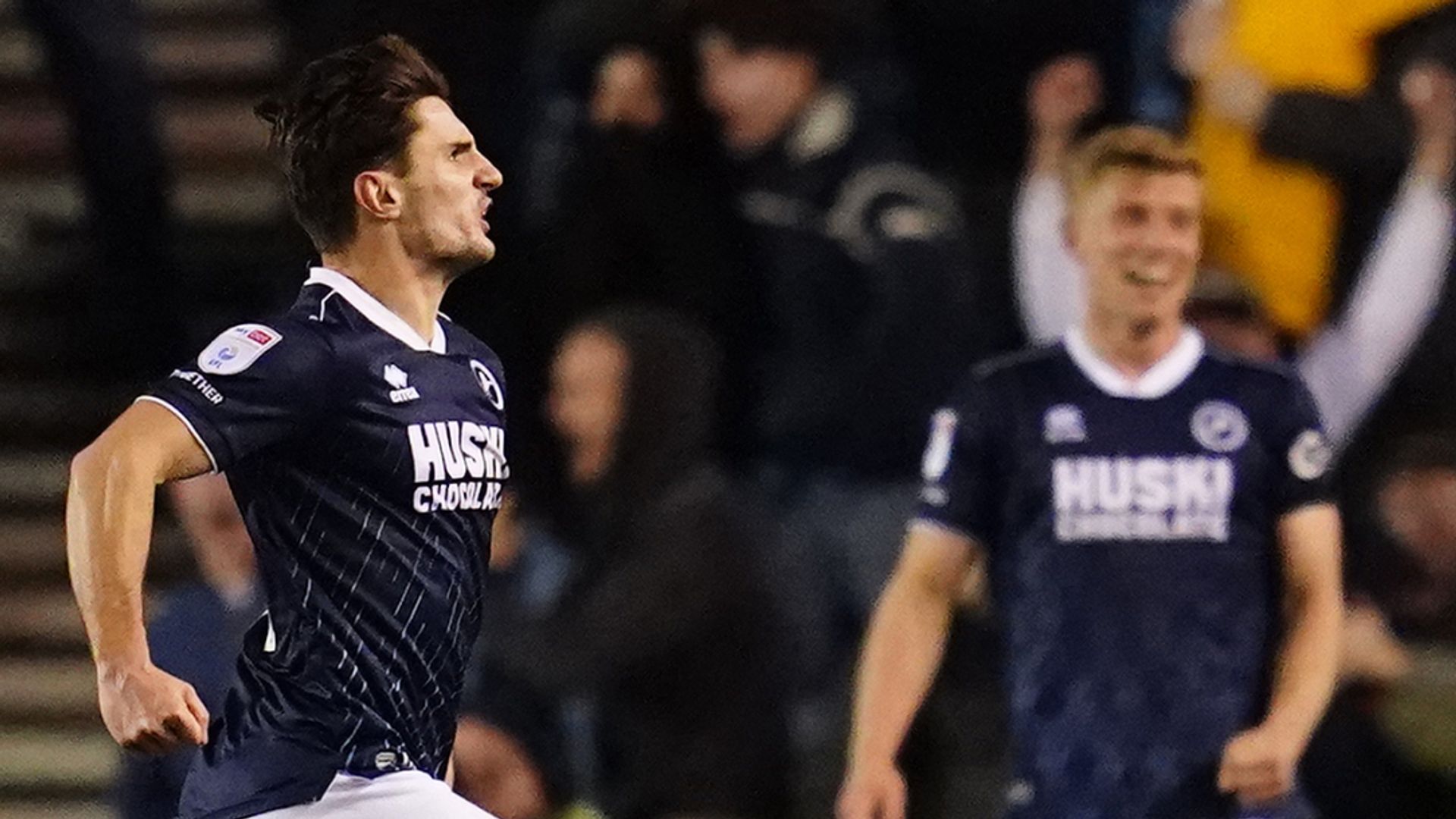 Longman stunner dents Leicester's promotion hopes