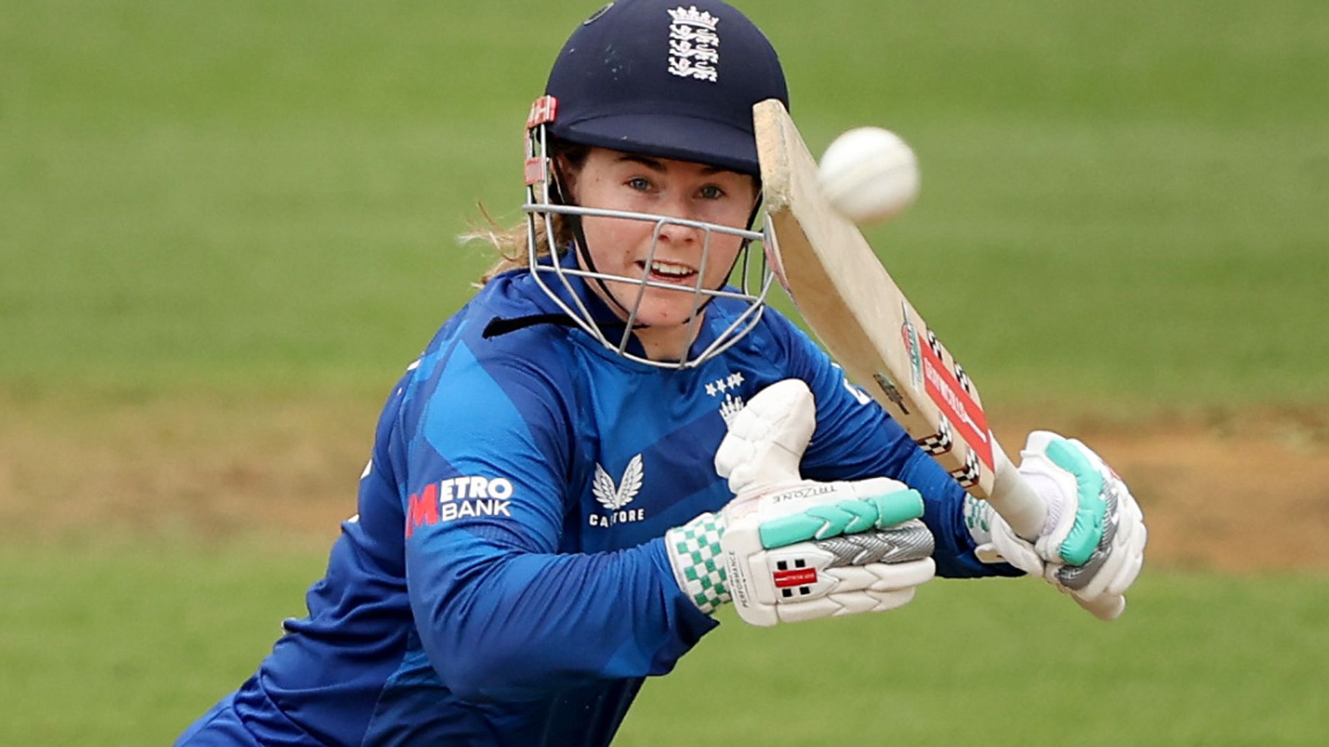 Beaumont leads England to ODI series-clinching win over New Zealand