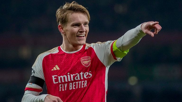 Martin Ödegaard ist der Kapitän und Taktgeber des FC Arsenal.