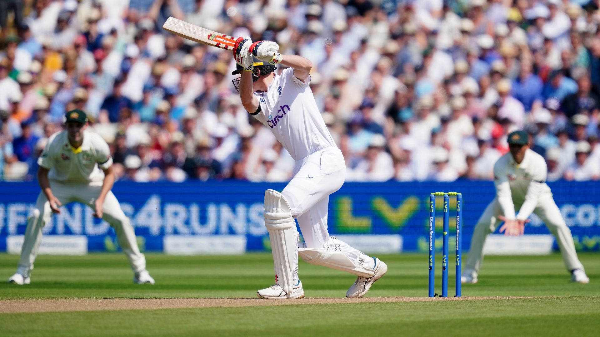 Crawley recalls Ashes first ball four | 'I wanted to get it away'
