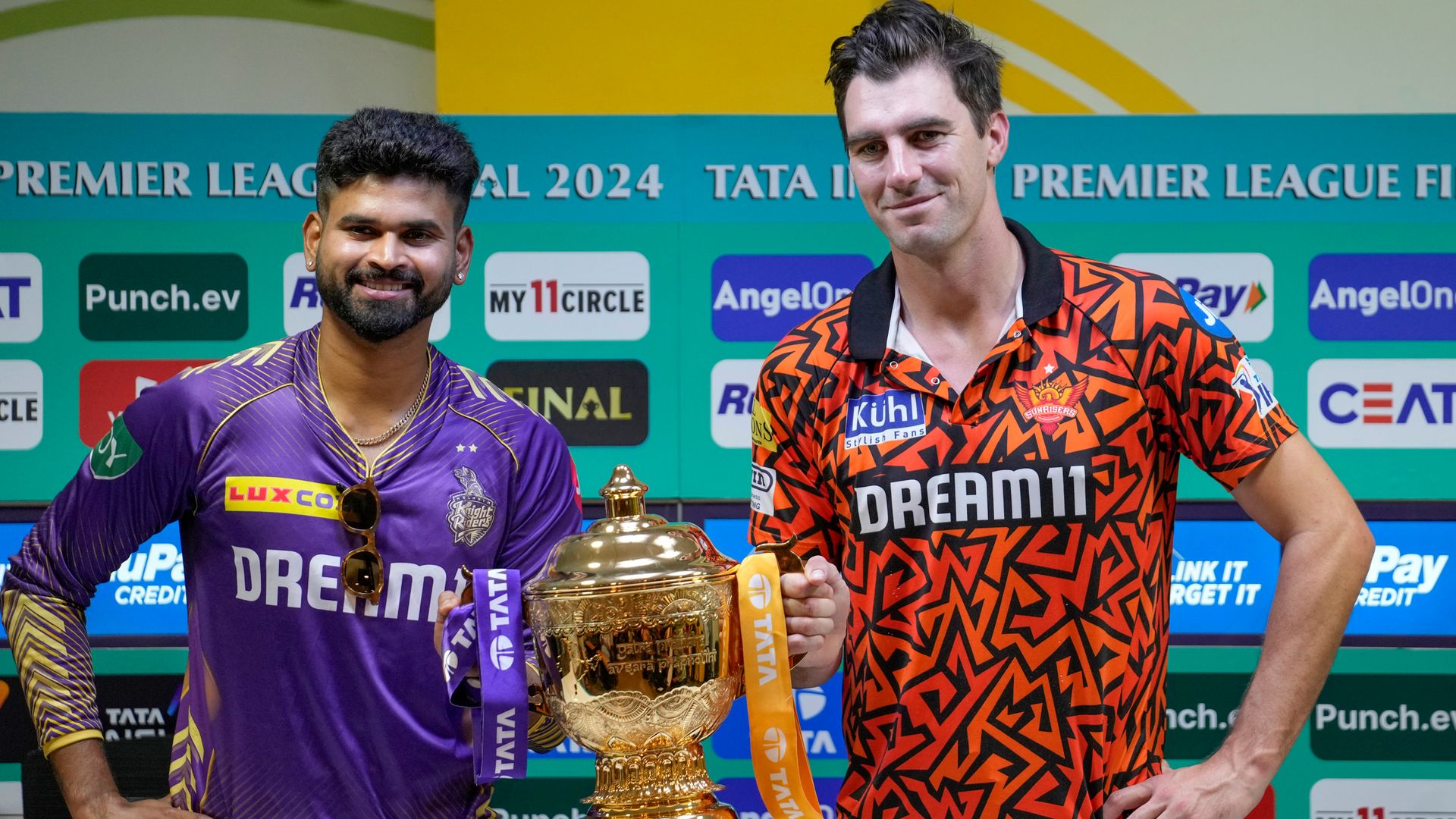 IPL final: Sunrisers face KKR in meeting of batting 'pioneers'