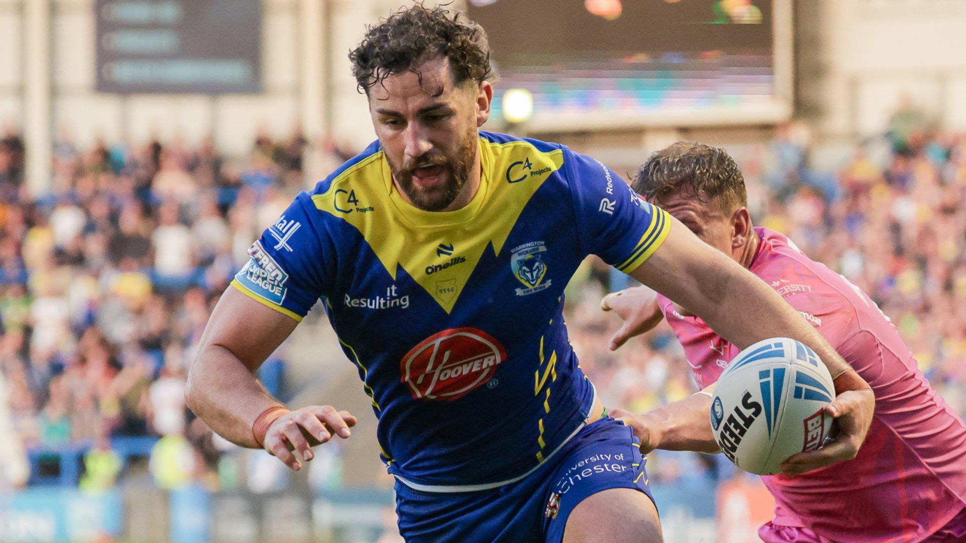 King's first-half double helps sends Wolves top of Super League