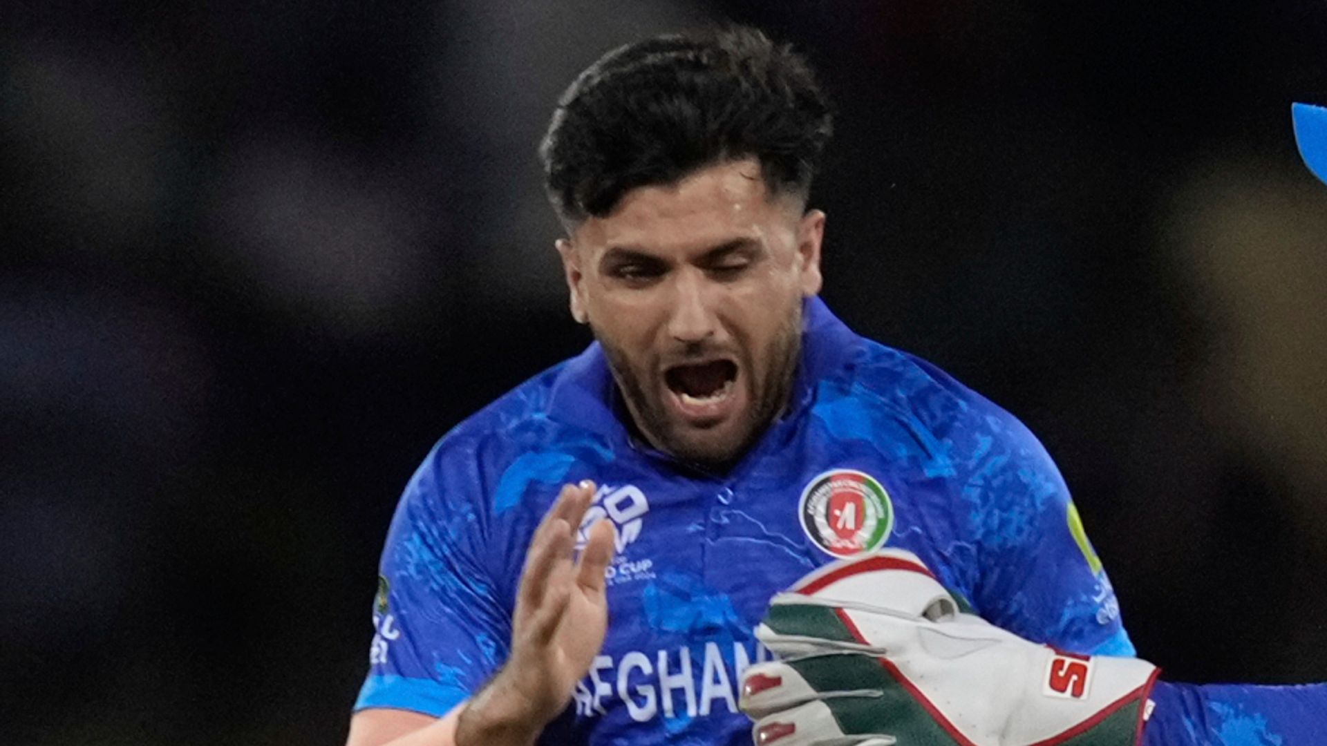 Afghanistan dominate New Zealand as Bangladesh beat Sri Lanka