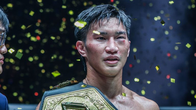 Tawanchai PK Saenchai was stopped in brutal fashion by Chinese kickboxer Liu Mengyang