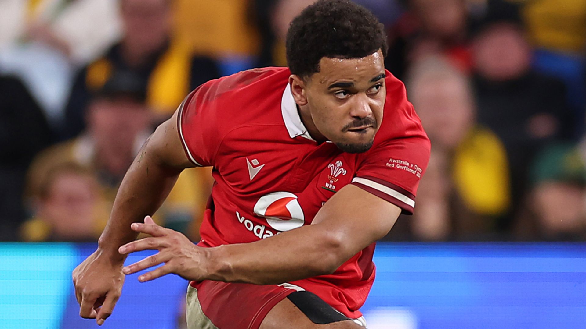 Wales' new No 10 Thomas: Beating Australia is non-negotiable