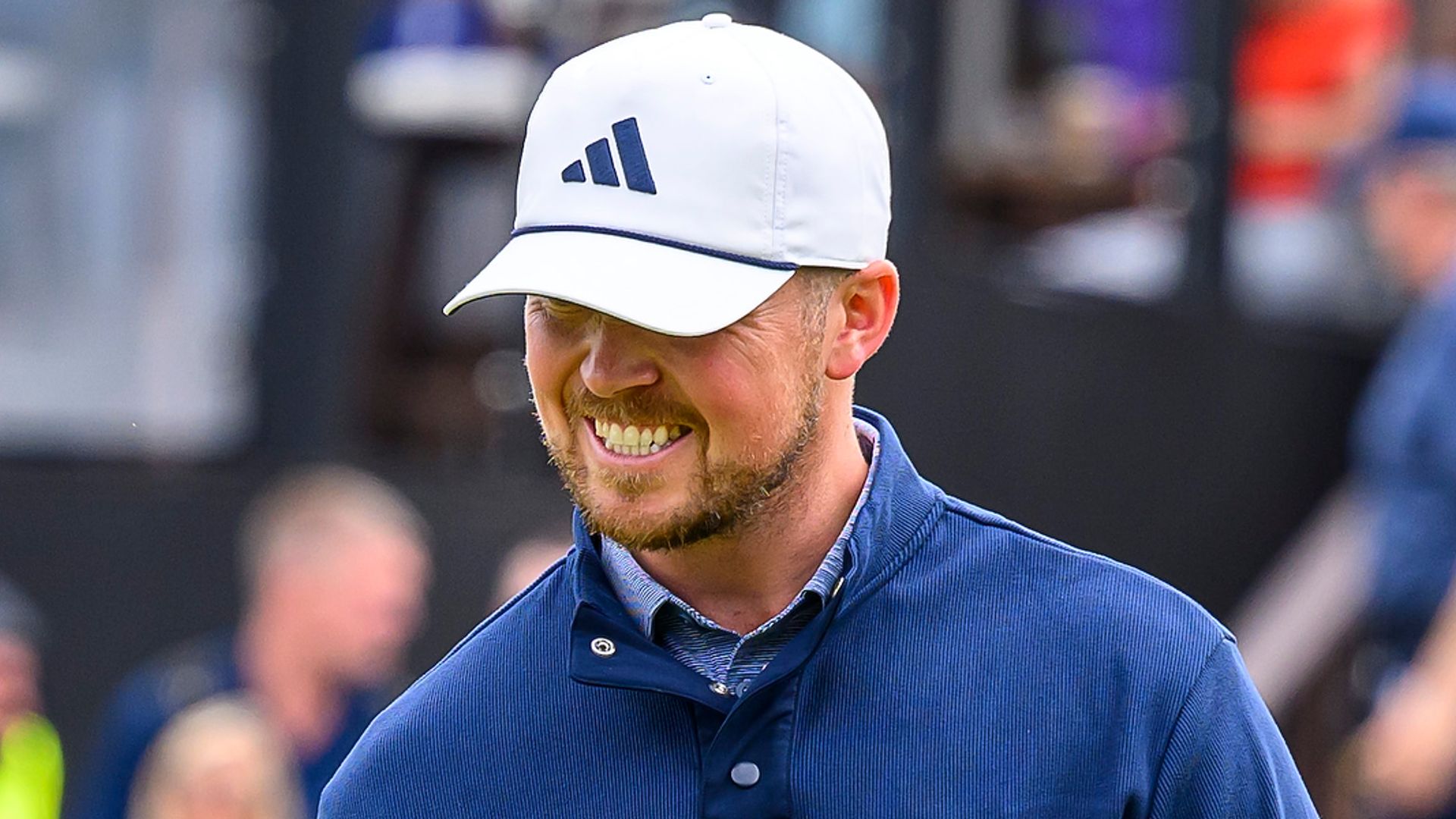 Mansell qualifies for The Open with record-equalling performance