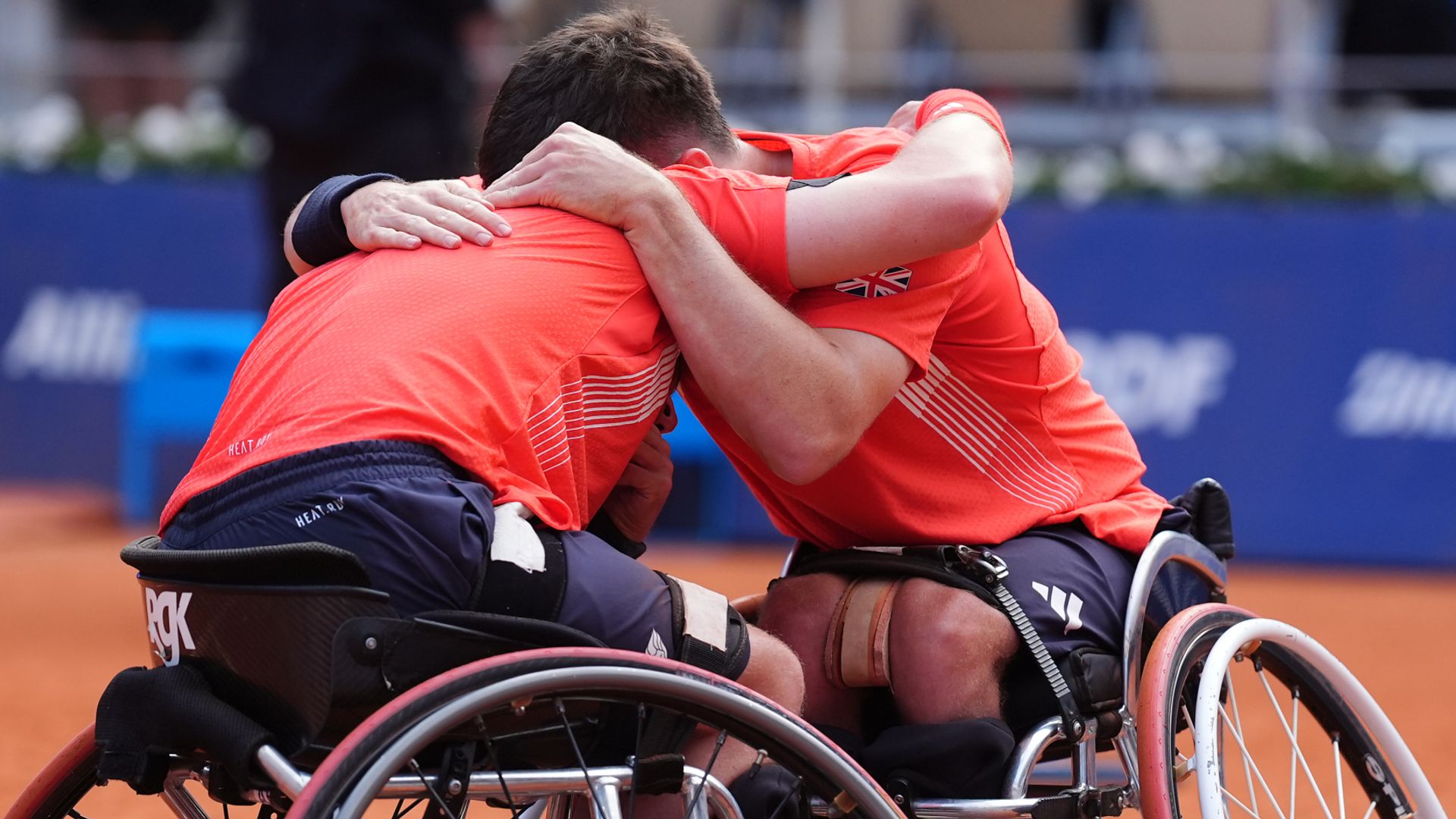 Hewett and Reid complete golden slam with Paralympic gold