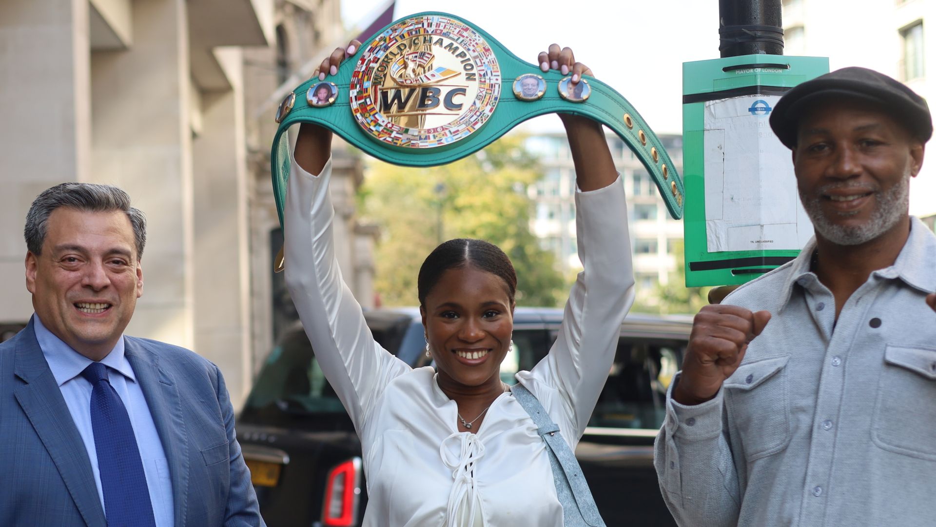 Dubois receives WBC interim world title from ring legend Lewis