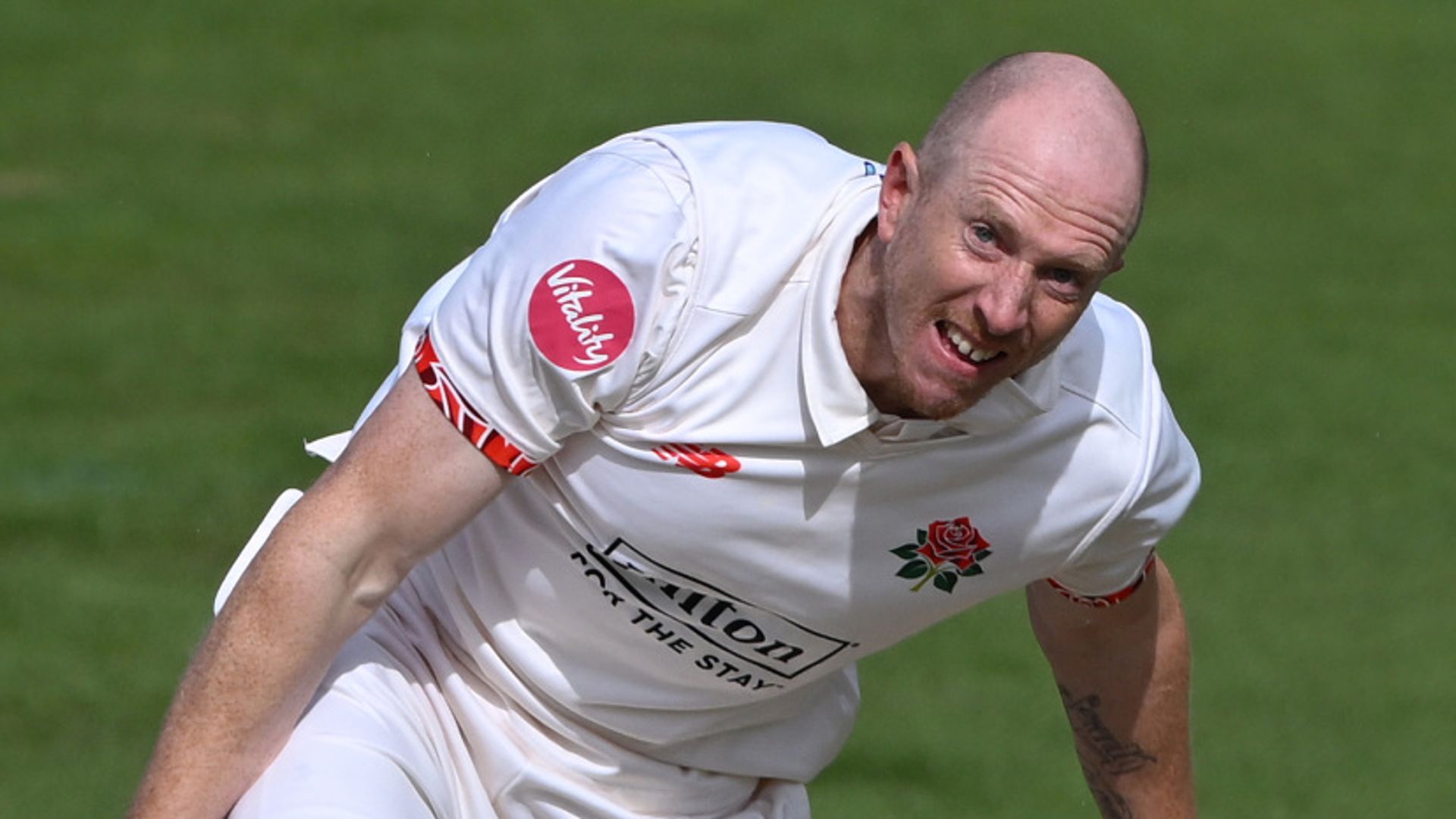 Surrey secure County Championship after Somerset lose at Lancashire
