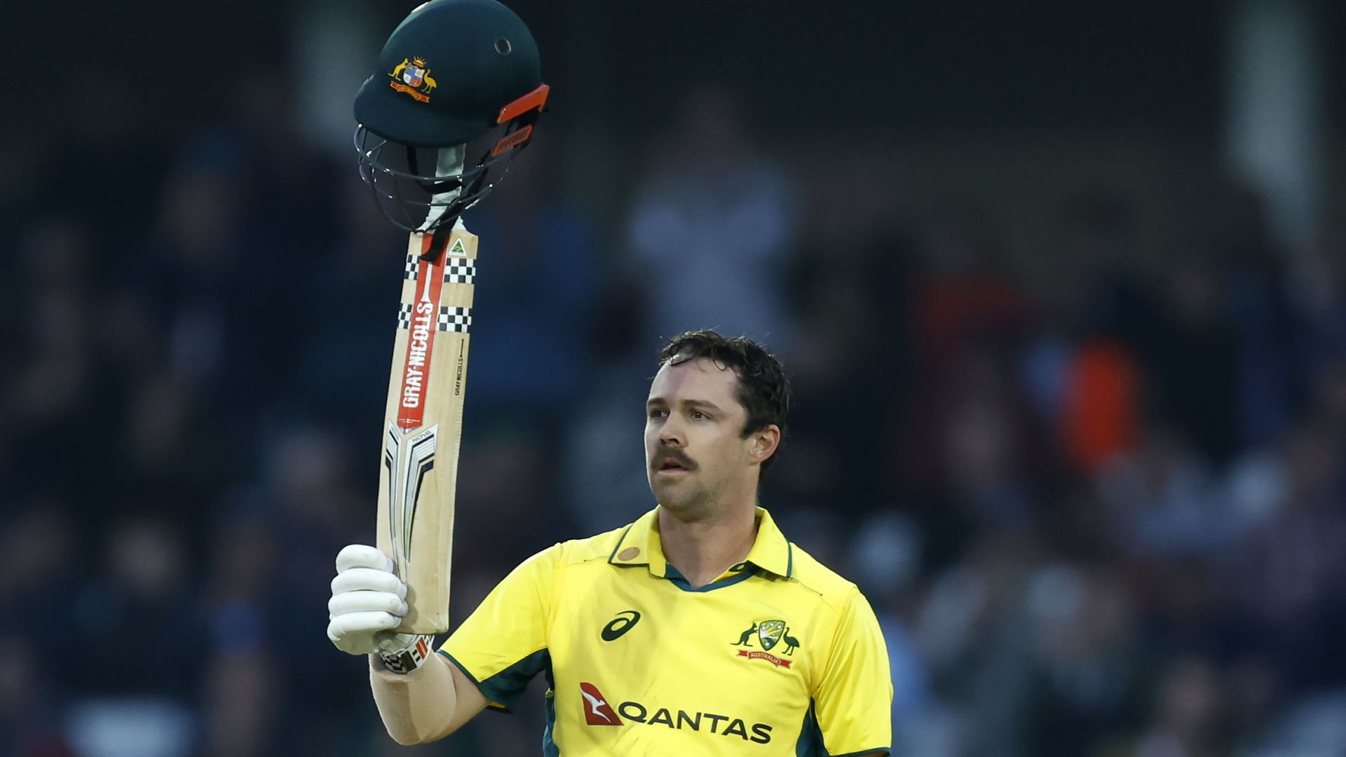 Head the star as Australia power past England in first ODI