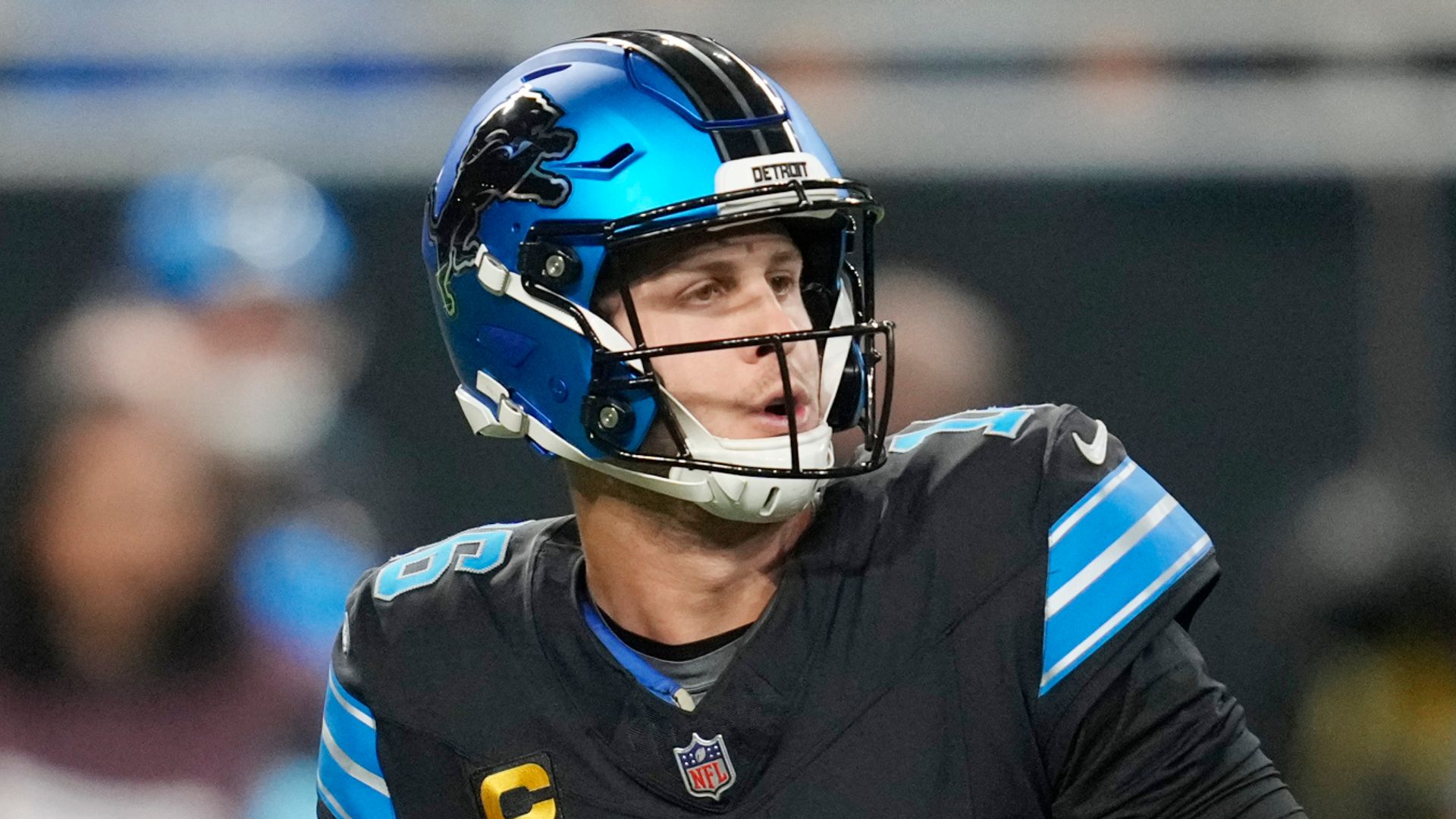 Goff sets NFL record in Lions win while Dolphins suffer ugly loss