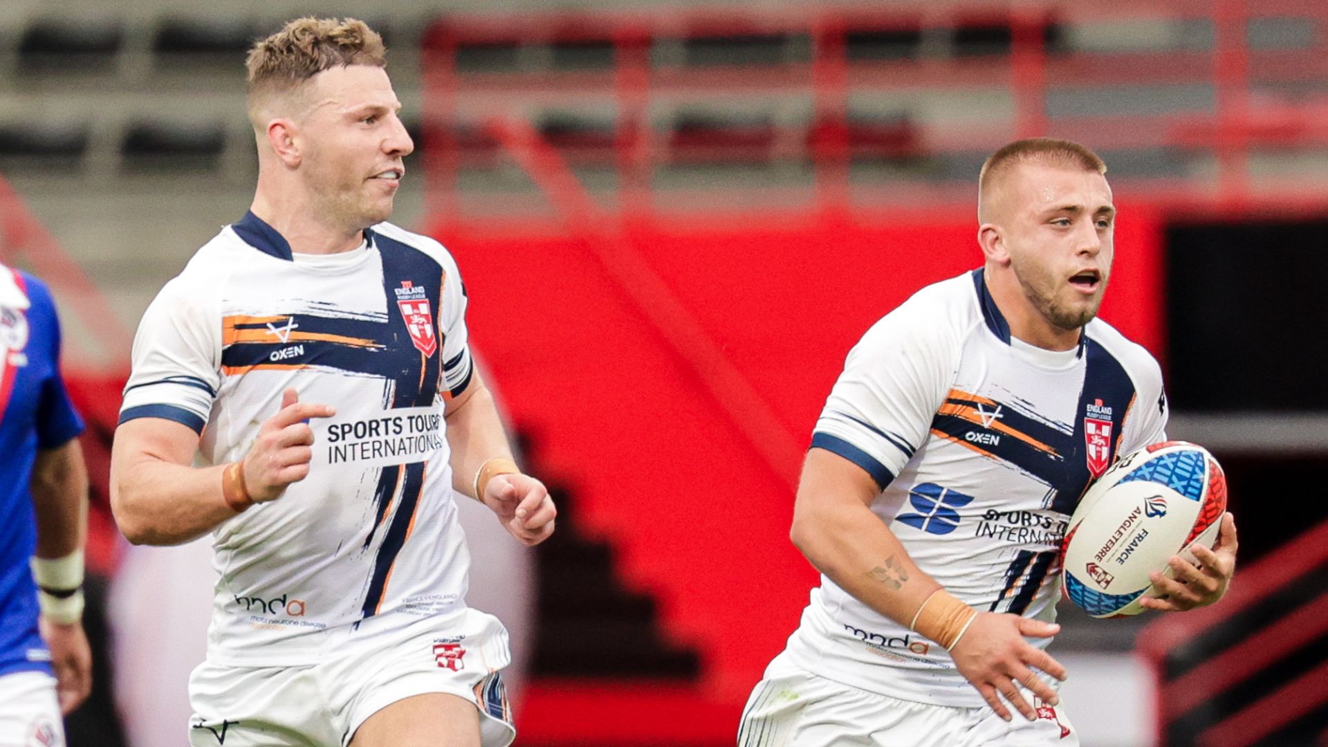 England halves vie for Super League Grand Final place as Hull KR face Wolves