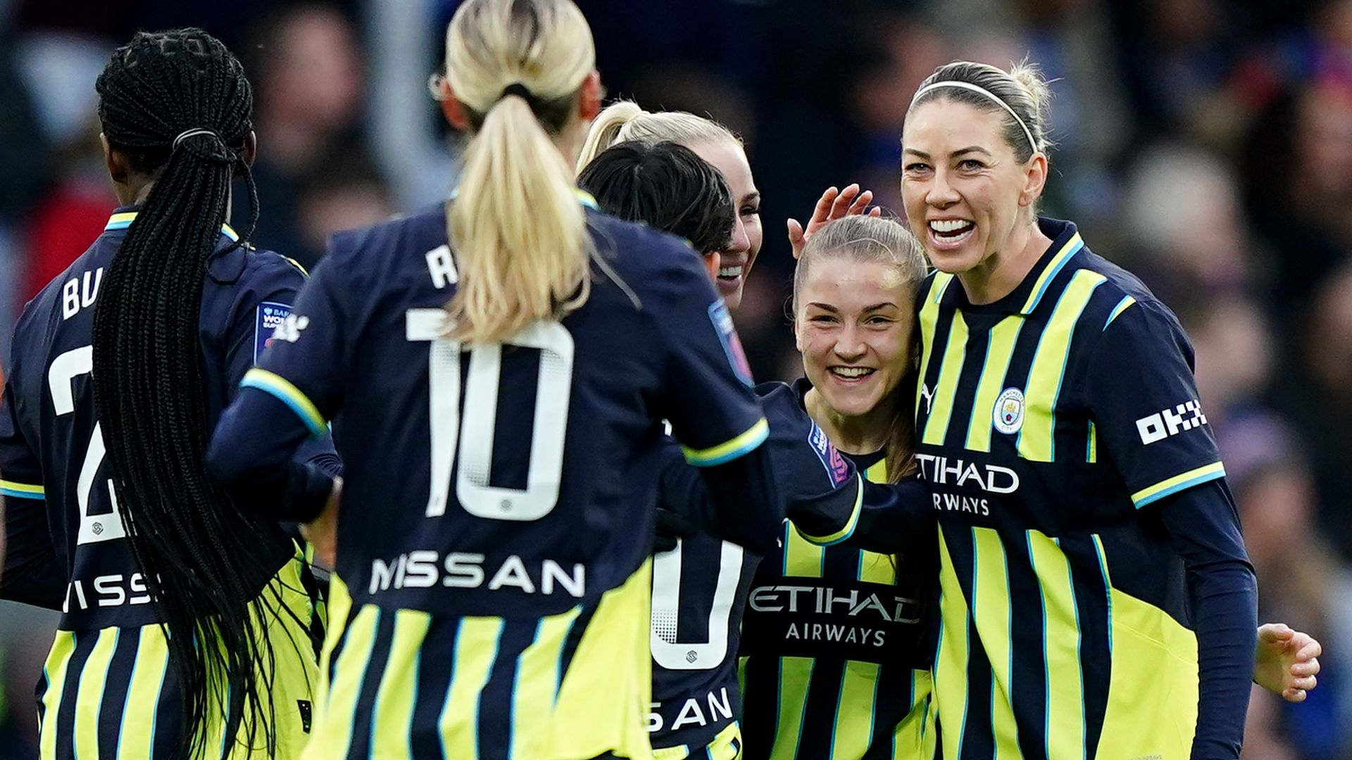 WSL round-up: Man City run out comfortable winners at Palace