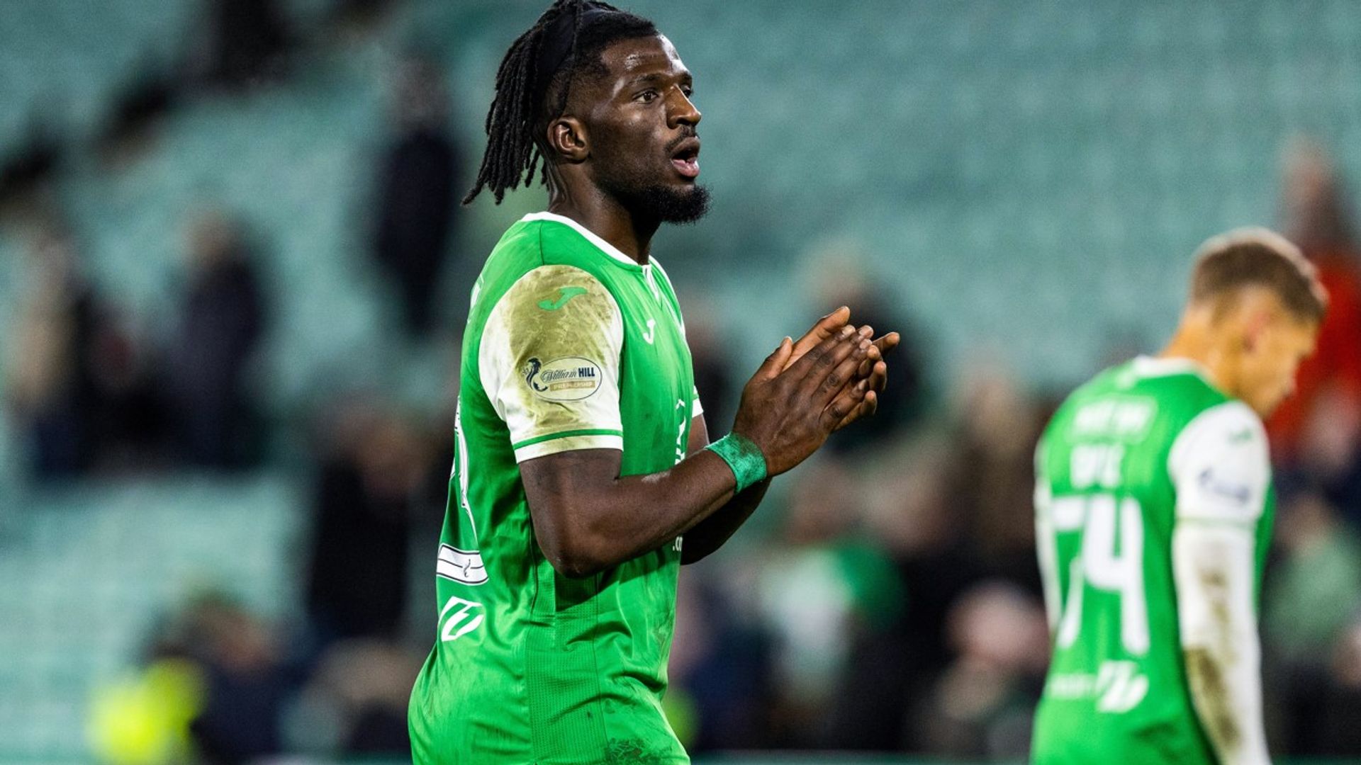 Bushiri earns Hibernian point as Aberdeen clash has twist in the tail