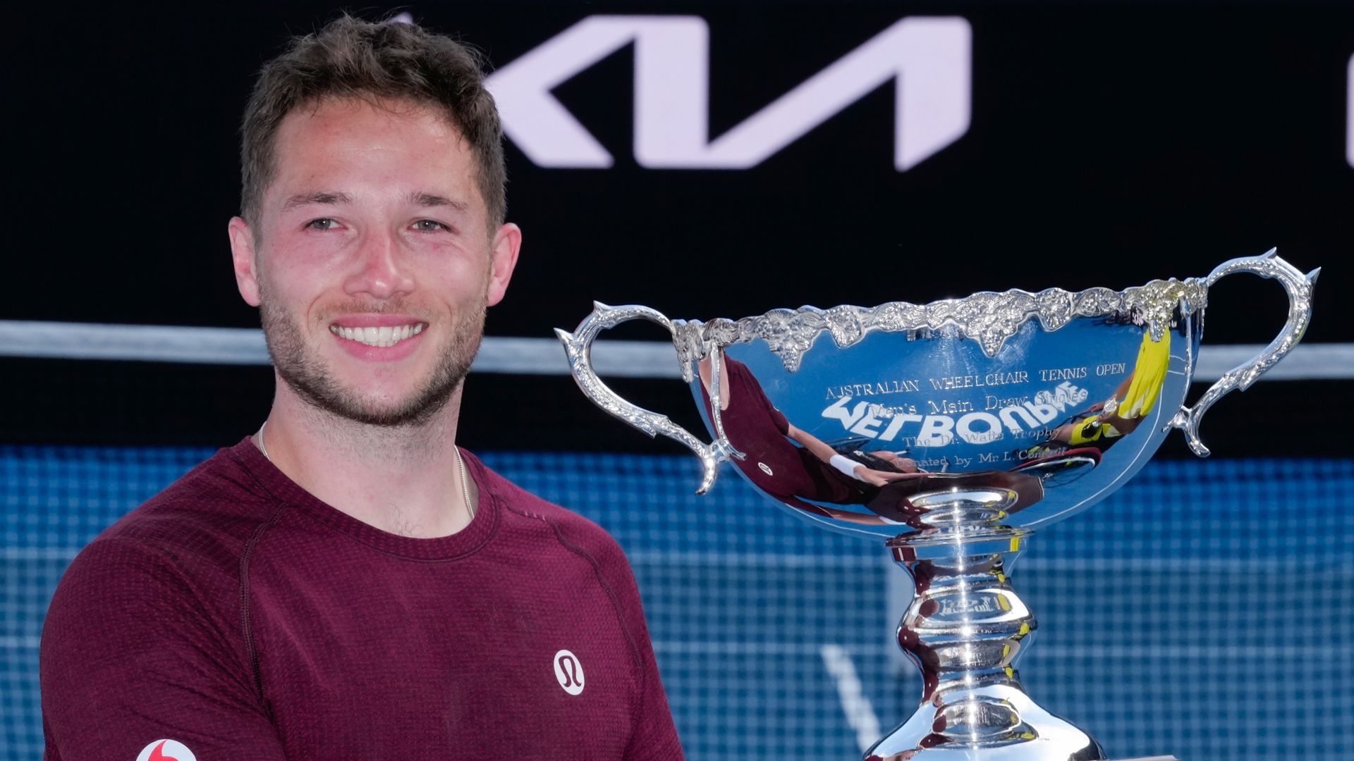 Hewett doubles up at Australian Open by winning singles title