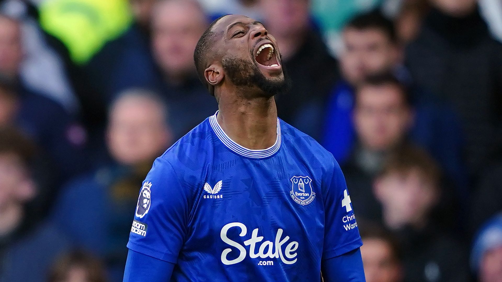 Leeds considering move for Everton's Beto as transfer kitty revealed
