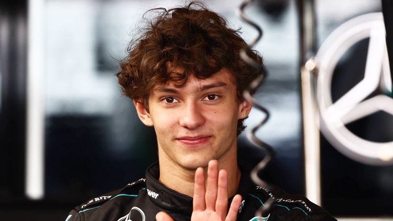 Der Jüngste: Kimi Antonelli (Mercedes) - Mit gerade einmal 18 Jahren ist der Rookie der jüngste aller Stammfahrer in der kommenden Saison. Er wurde am 25.8.2006 geboren.