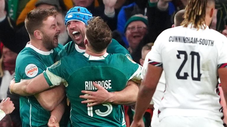 Tadhg Beirne scored Ireland's killer third try to move well beyond England in the second half 