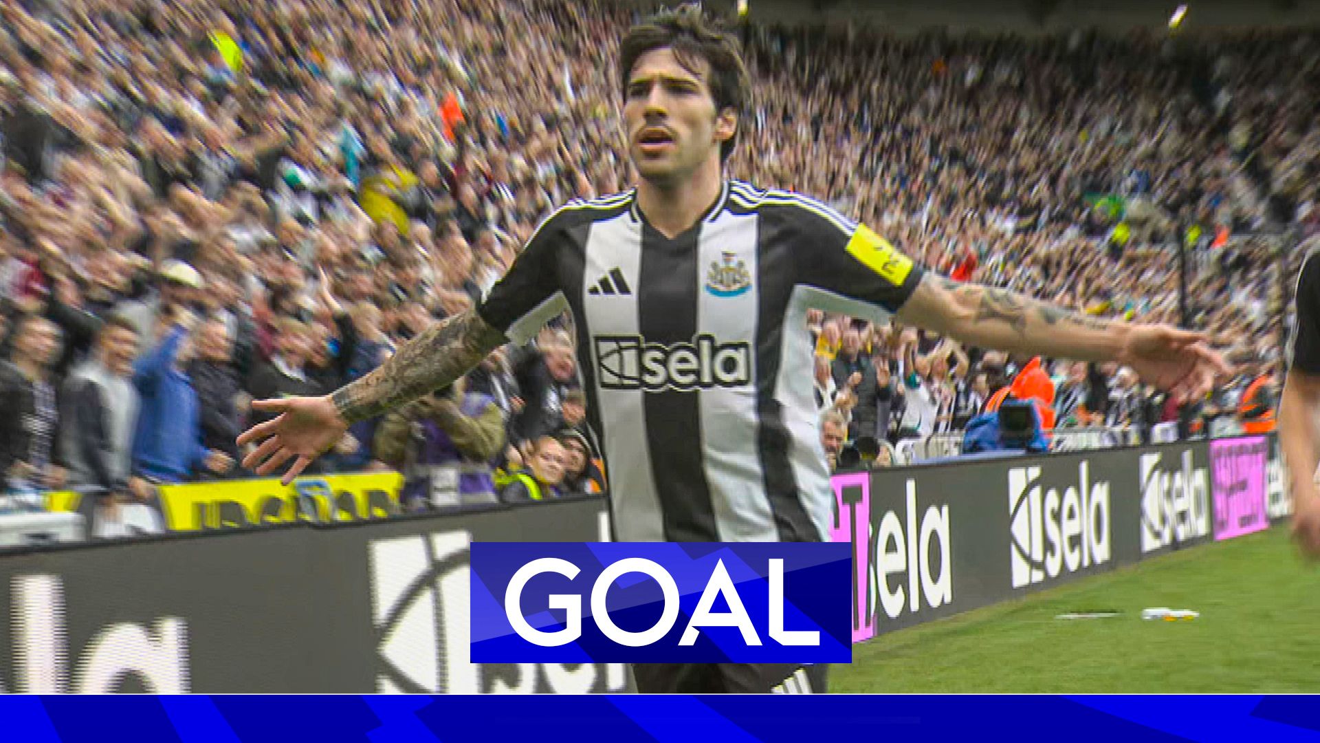 'Beautiful to watch!' - Perfect assist from Isak, brilliant Tonali finish!
