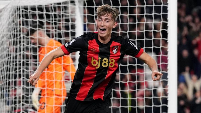 Der FC Liverpool ist an Innenverteidiger Dean Huijsen vom AFC Bournemouth dran.
