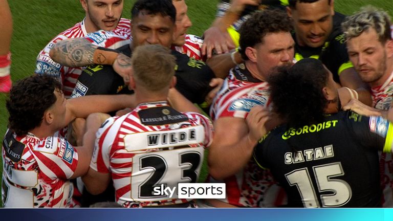 Leigh Leopards and Catalans Dragons scuffled at the final whistle after a tight Leigh win