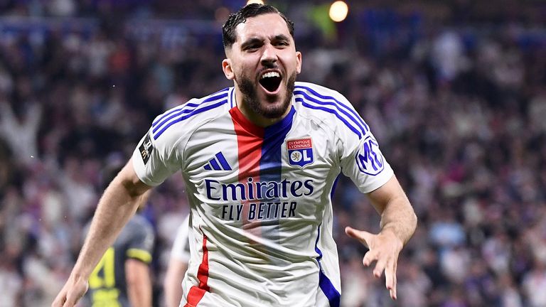 Rayan Cherki stammt aus der Jugend von Olympique Lyon.