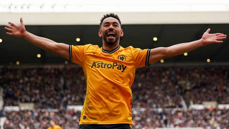Platz 1: Matheus Cunha wechselt für 74,20 Millionen Euro von den Wolverhampton Wanderers zu Manchester United.
