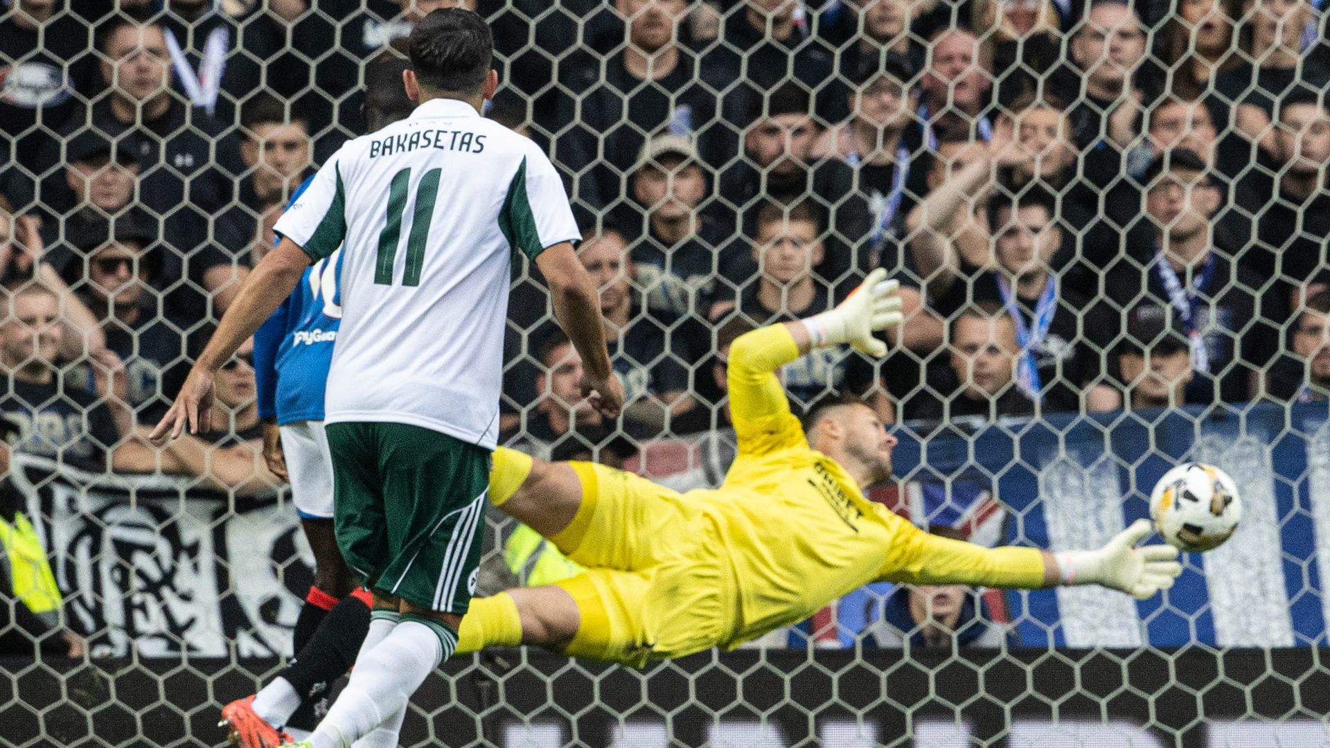 18-year-old Curtis fires Rangers ahead vs Panathinaikos in Martin's first game LIVE!