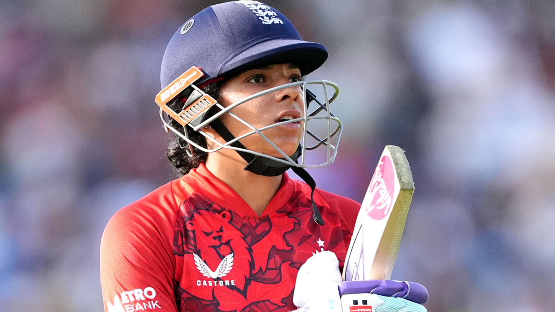 England slip to T20 series defeat to India after stodgy batting display