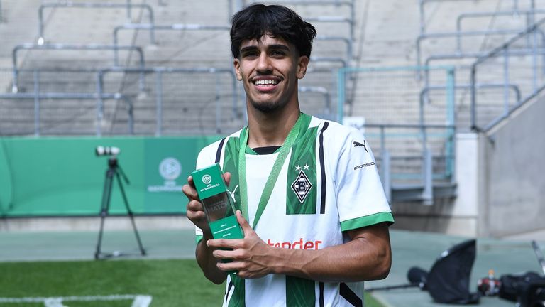 Can Armando Güner sorgt bei Argentinien für Furore.