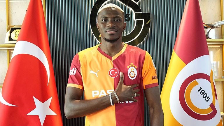 Victor Osimhen wechselt fest zu Galatasaray. Foto: X/GalatasaraySK