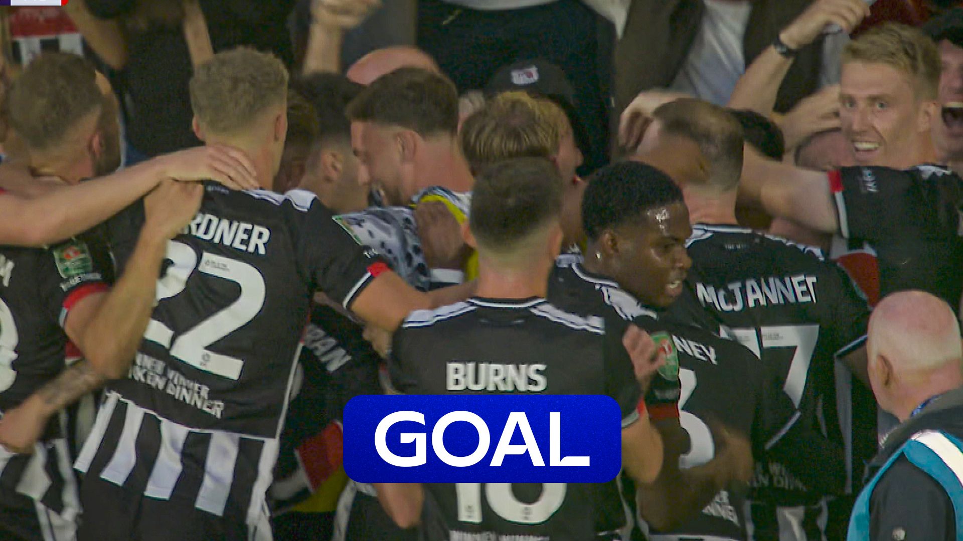 'A GLORIOUS moment!' | Blundell Park ERUPTS as Grimsby take lead vs Man Utd!