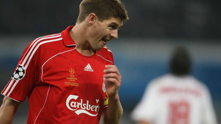 Liverpools damaliger Kapitän Steven Gerrard im Champions-League-Finale 2007 gegen Milan.