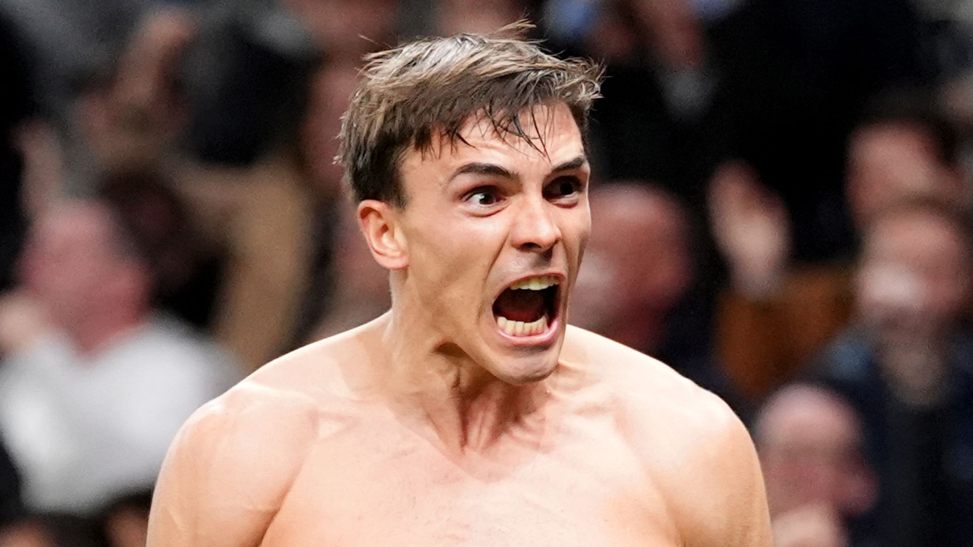 Wolves stunned as Palhinha snatches draw for sloppy Spurs