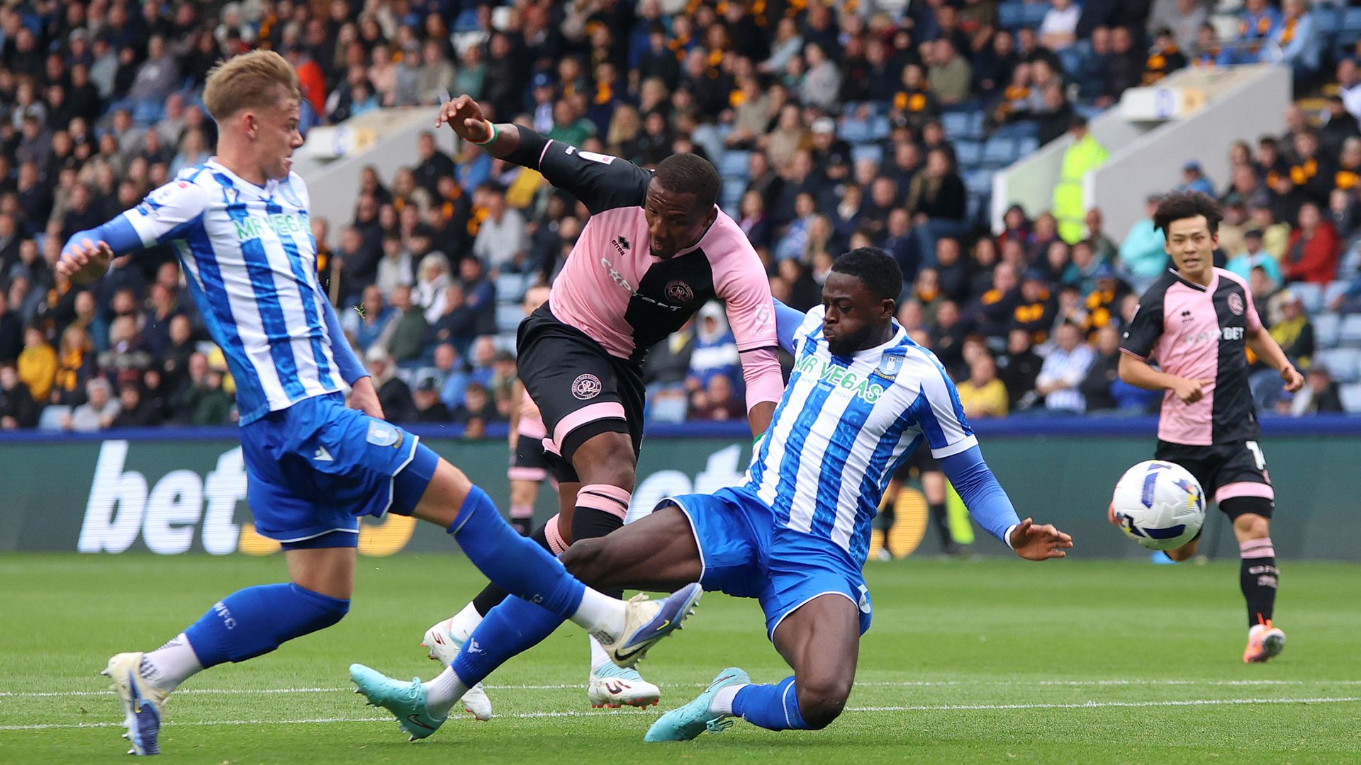 QPR battle back to earn point away at Sheff Wed - free highlights & report