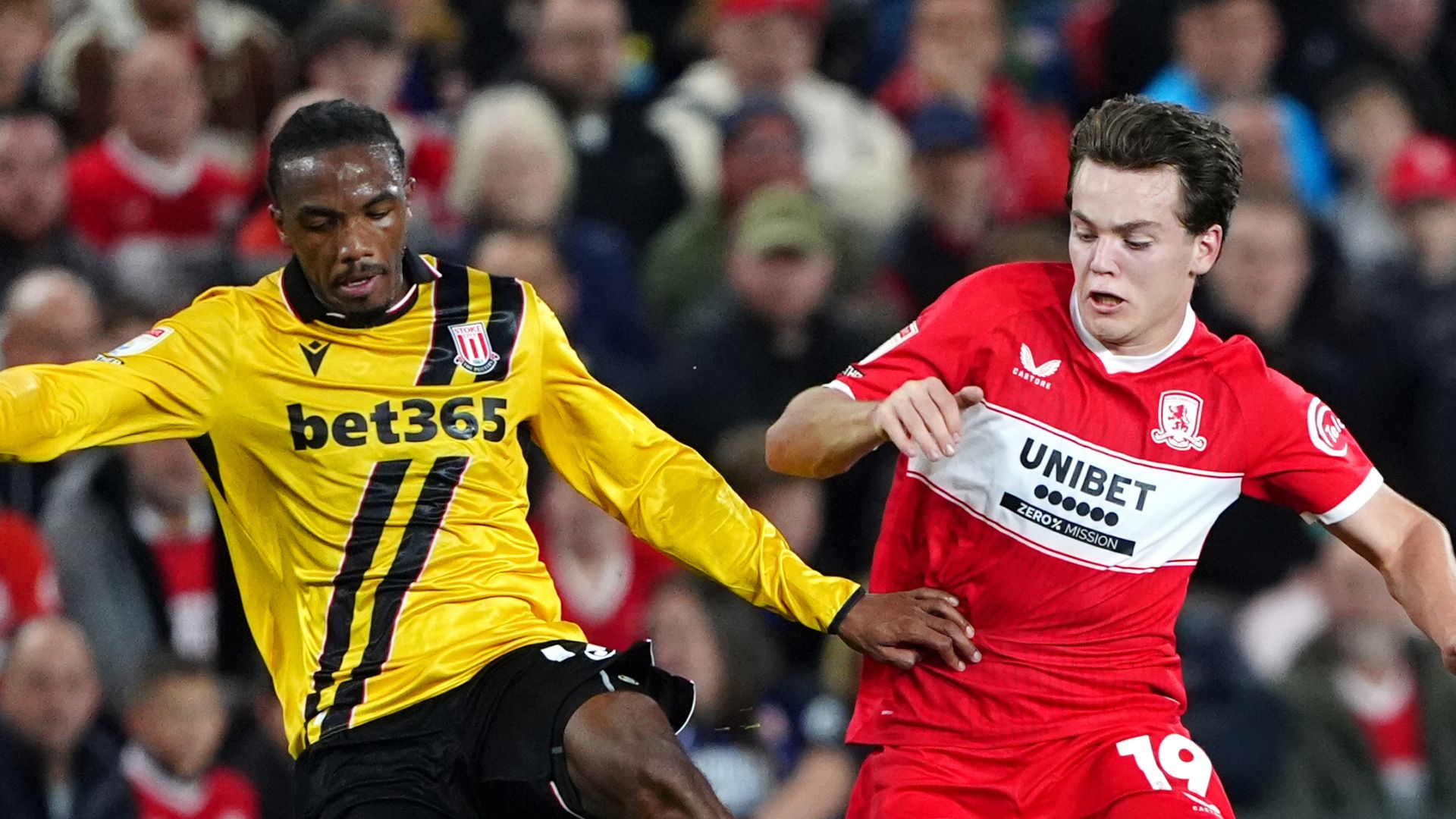 Leaders Middlesbrough held by Stoke - free highlights and report