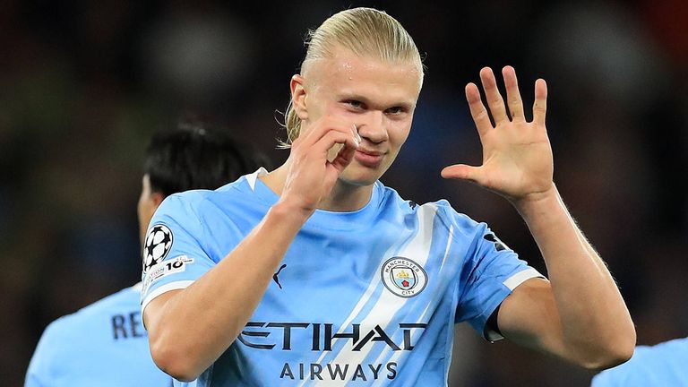 Erling Haaland zeigt es an: Der City-Superstürmer hat jetzt 50 Champions-League-Tore auf dem Konto.