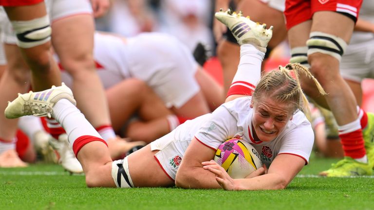 England's Alex Matthews scored twice in the final as the hosts proved ruthless when they needed to